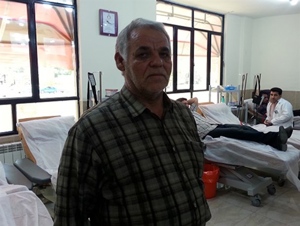 رزمنده بسیجی رکوردار اهدا خون در ایلام است