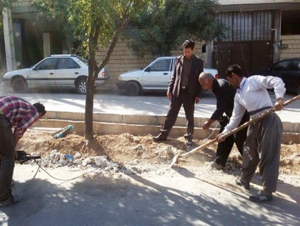 آغاز عملیات بازسازی و ترمیم جداول سطح شهر اردل