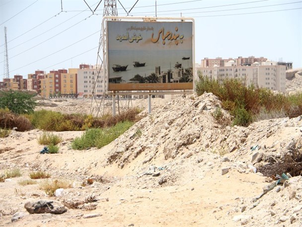 آشفته بازار مبادی ورودی شهر ذوق گردشگر را کور می کند!