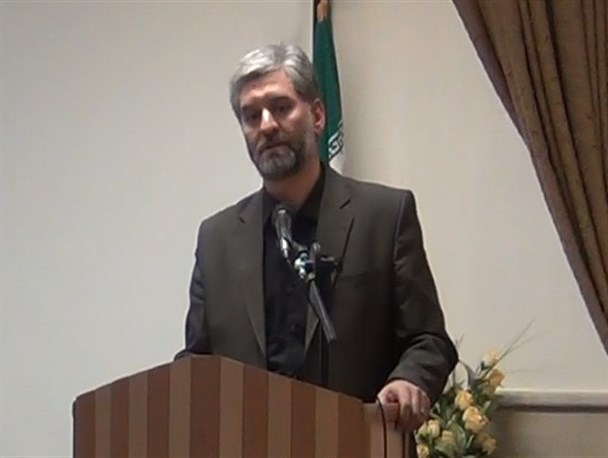 کشور نیازمند کابینه ای پویا، پر تحرک و بانشاط است/ وزیر علوم باید فرد شاخص علمی باشد