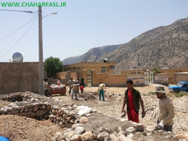کار جهادی بسیج دانشگاه پیام نور یاسوج در روستای محروم لمای سفلا/تصاویر