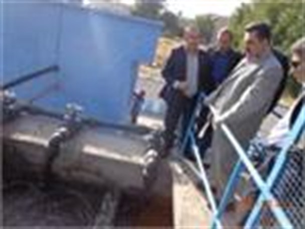سرپرست دانشگاه علوم پزشکی  از دانشکده بهداشت بازدید به عمل آورد