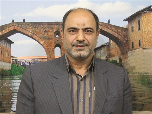 «رحیم شیخ طاهر» رئیس شورای شهر لنگرود شد