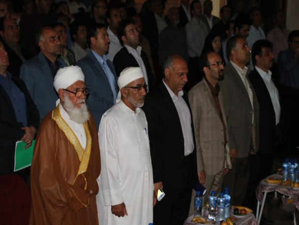 عکس: جلسه شورای اداری لارستان در تالار وحدت