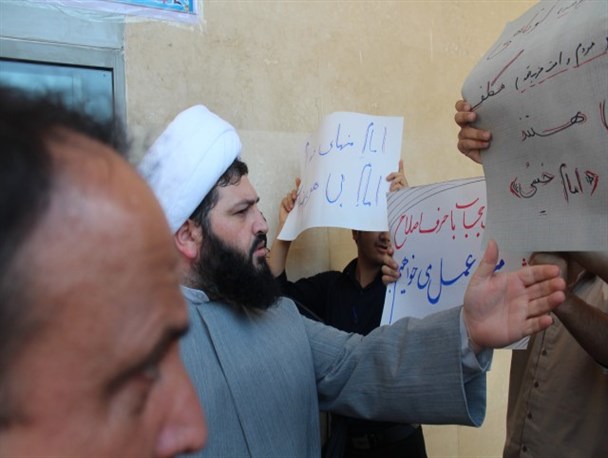 نگذارید صدای دانشجو به گوش مسئولین برسد