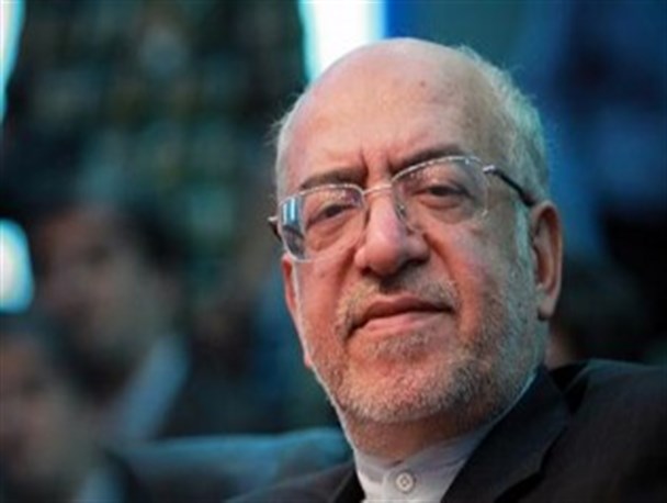 خشم وزیر از کمپین خرید خودرو صفر ممنوع/ نعمت زاده: راه‌اندازی چنین کمپین‌هایی یک عمل ضدانقلاب است!