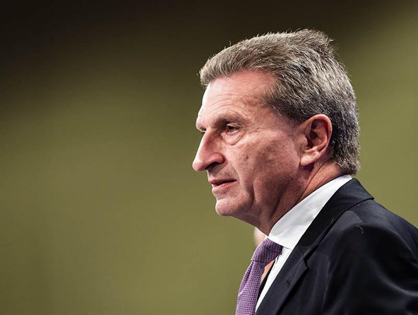 عضویت ترکیه در اتحادیه اروپا ماند برای بعد از اردوغان!/ رئیس جمهور ترکیه با ترامپ در یک موج شنا می‌کند