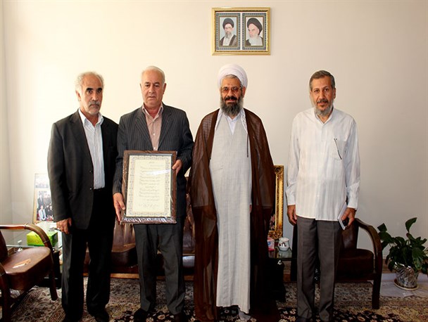 تقدیر خانواده آیت‌الله نجفی اهری از برگزارکنندگان مراسم «روز اهر»