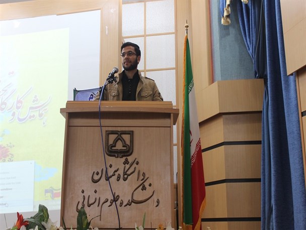 وزیر علوم با حضور در جمع دانشجویان، کارنامه سیاه خود را در تعامل با دانشجویان پاک کنند