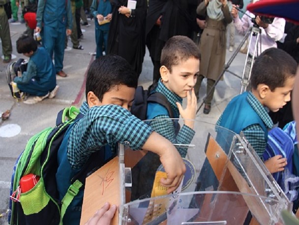 عاطفه هایی از جنس مهر درجشن عاطفه ها