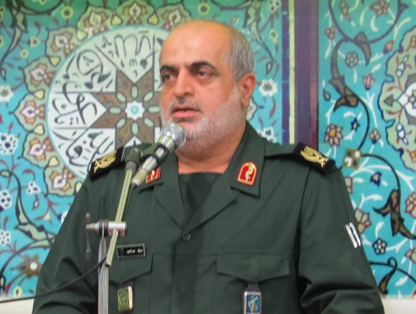 وظیفه امروز همه جهاد فرهنگی است/ اگرآمریکا کوچک ترین دست درازی کند تمام پایگاه هایشان را با خاک یکسان خواهیم کرد