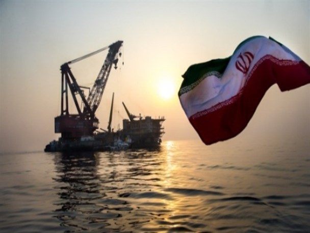 ارزش یک قطره نفت مساوی با ارزش یک قطره خون است