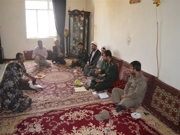 دیدارفرمانده سپاه قهاوند با جانبازان و رزمندگان روستای بوبوک آباد