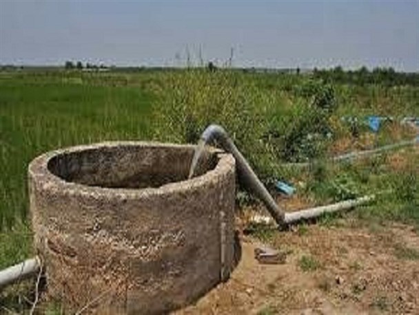 ۱۰حلقه چاه غیر مجاز آب در بروجرد مسدود می‌شود