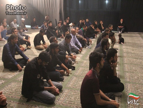 گردهمایی دانشجویی زائران یزدی اربعین