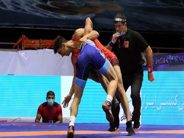 کُشتی زنجان، مغلوب تیم پرستاره استقلال تهران شد