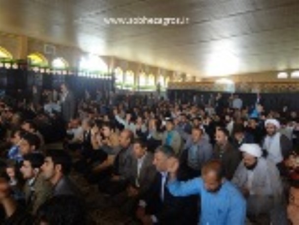 فریاد دست جمعی مرگ بر آمریکا نمازگزاران در یاسوج + تصاویر