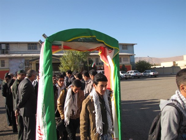 بیش از 400 دانش آموز بوکانی راهی مناطق عملیاتی شمال غرب کشور شدند