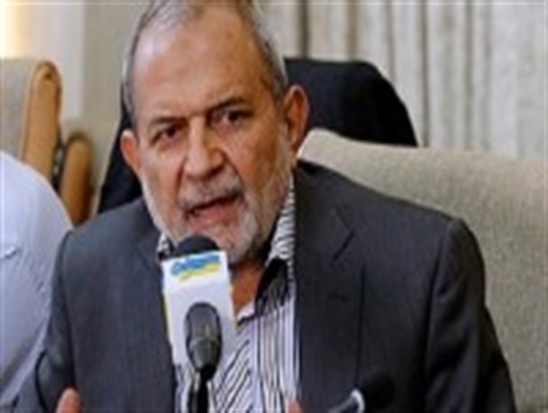 بعضی از مسوولان رعایت احترام مراجعه کنندگان را ندارند/ برای خود جهنم مفتی نخریم!