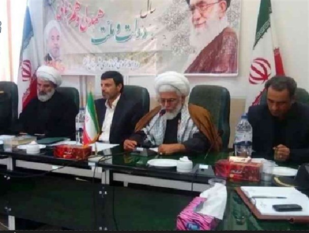 رسیدگی به مشکلات مردم از وظایف اصلی مسئولان است/ راهپیمایی ۱۳ آبان باشکوه تر از هر سال برگزار شود