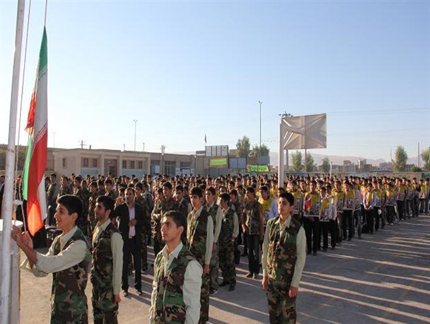 صبحگاه دانش آموزان بسیجی نکا برگزار شد