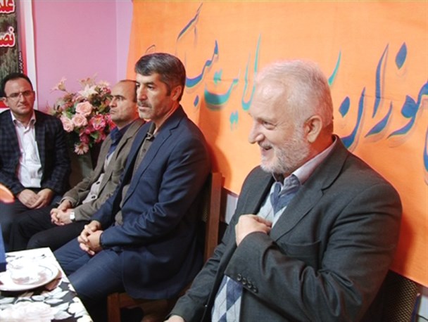 همایش ایثار و شجاعت در گیوی/عکس