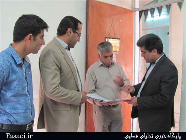 مردم نباید برای انجام کارشان در ادارات معطل بمانند