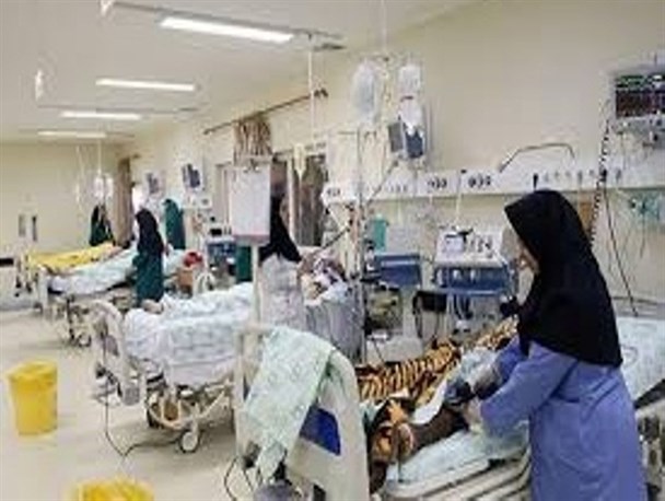 مشکلاتی که کمبود نیروهای کمک پرستاری و خدماتی در بیمارستان ها ایجاد می کند/ از کاهش رضایت بیماران تا افزایش کار پرستاران