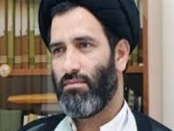 ترویج فرهنگ قرآنی یکی از ضروری ترین وظایف وزارت ارشاد است/ تلاش دشمن برای دوری جوانان از معارف قرآن
