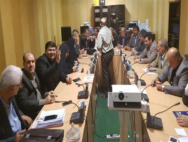 تشکیل فراکسیون ترک زبانان مجلس و موش دوانی اصلاح طلبان