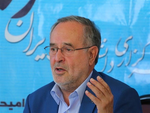 نباید موضوع دریاچه ارومیه را زیاد بزرگ کنیم!/ حتما صلاحی در کار است که لاریجانی نمی‌‌خواهد از روحانی سوال شود
