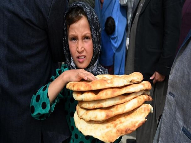 توزیع ۵۰ هزار قرص نان برای نیازمندان حاشیه شهر مشهد