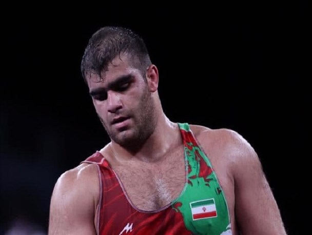 کشتی زیر ۲۳ سال قهرمانی جهان| دادمرز، کاویانی نژاد و میرزازاده به فینال رسیدند/ نجاتی در رده بندی