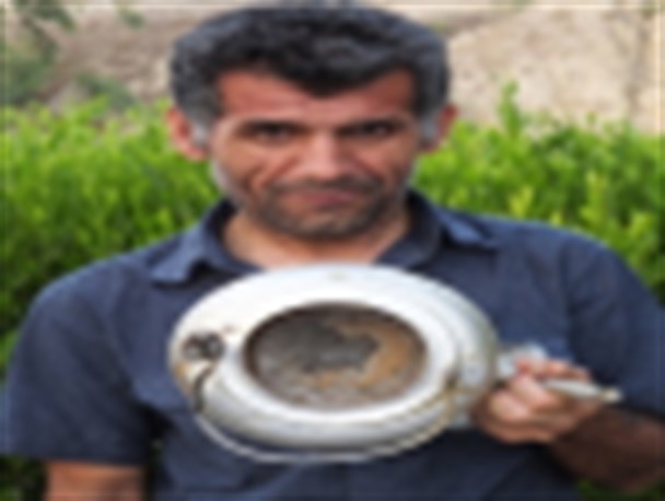 مردم گچساران هم چنان آب می خَرند