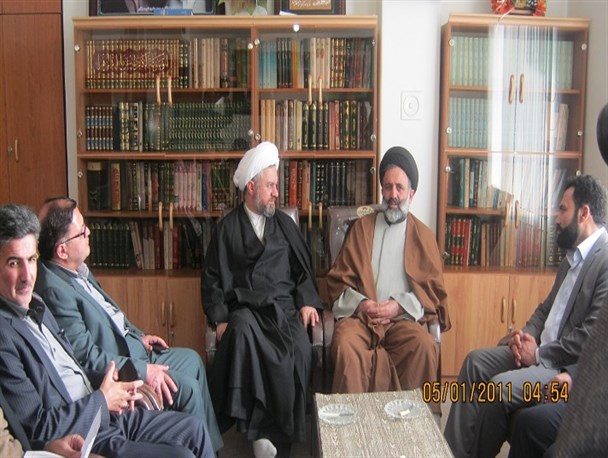 نشان دادن آداب و رسوم مناطق مختلف کشور سبب امیدآفرینی می شود/ضرورت توجه صدا وسیما به 5مرداد؛ روزتویسرکان