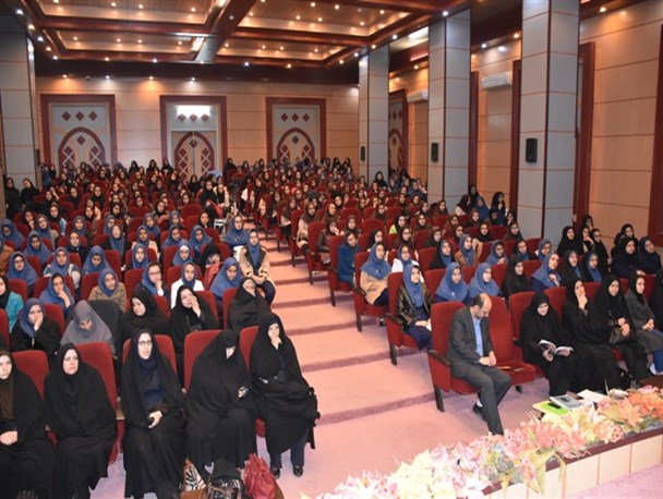 همایش آموزشی فناوری نانو در شبستر برگزار شد+تصاویر