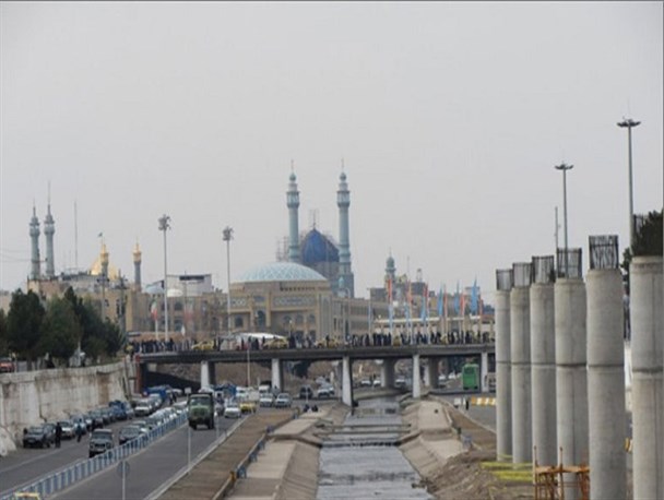 منوریل قم باز هم در مسیر حاشیه قرار گرفت