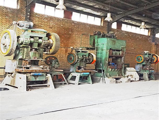 حکایت پرفراز و نشیب جدال یک واحد صنعتی با فشار سود وام بانکی/ سوختن 52 فرصت شغلی در کنگاور