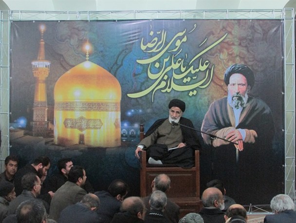 شهید مدرس، تئوری حکومت اسلامی با محوریت ولی فقیه را در دوران رضاخان مطرح کرد