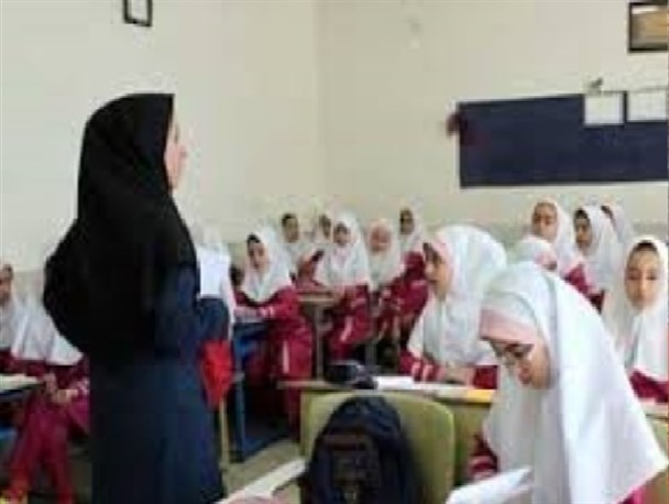 نور امید معلم بلوچ دلگانی به چشمان مریم/ معلمی که هزینه درمان دانش آموزش را تامین کرد