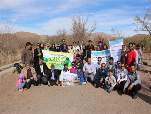 اجرای طرح توانمند سازی جوامع محلی در روستای راویز رفسنجان+تصاویر