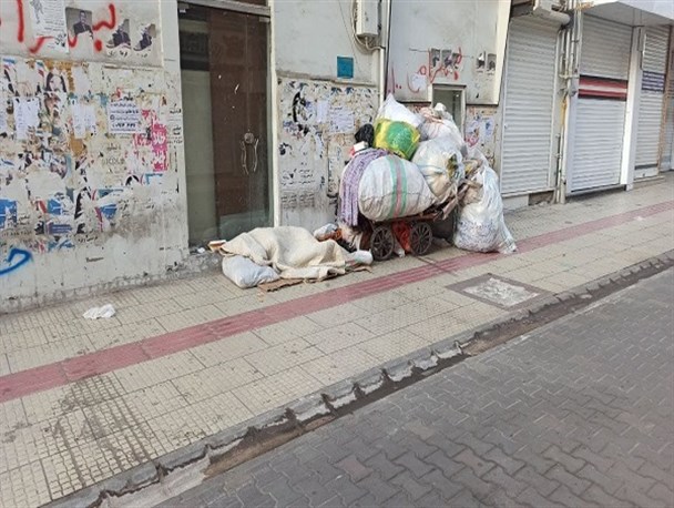 شهرداری و بهزیستی در کدام قسمت پازل ساماندهی متکدیان ایستاده‌اند؟!