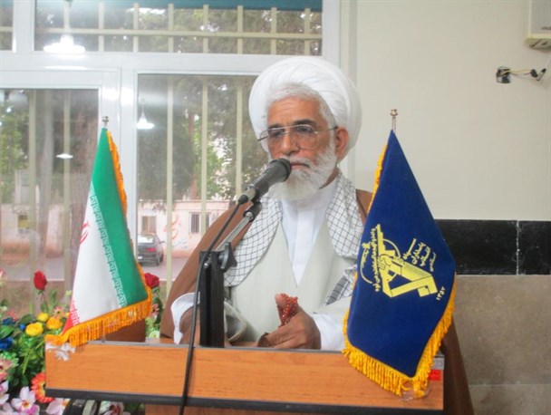 ملت ایران با وجود مشکلات اقتصادی پشت نظام و ولایت را خالی نخواهد کرد
