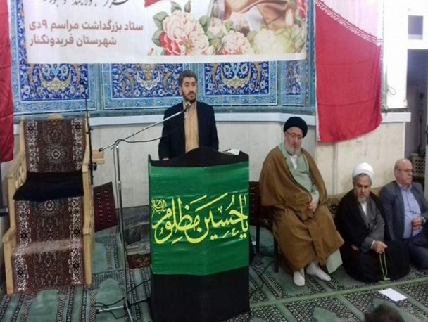 برخی در داخل کشور دنبال بزک کردن و مذاکره با آمریکا هستند