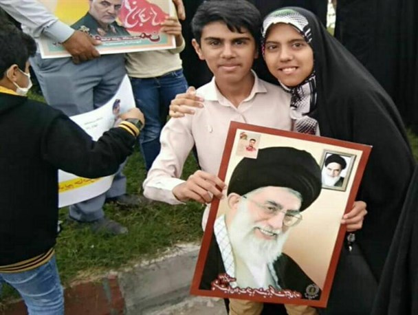 با شهادت سردار سلیمانی بار دیگر فرزندان شهدا یتیم شدند
