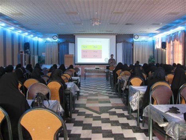 سومین کارگاه آموزشی نانو درقاین برگزار شد