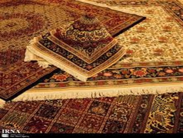 برپایی نمایشگاه فرش های ابریشم وتابلو فرش در شهرستان چرداول