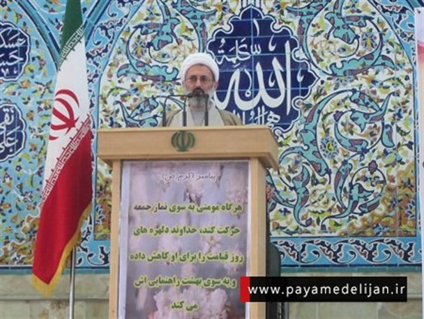 یاد شهدا و عطر نام آنها باید همواره در کشور پراکنده باشد