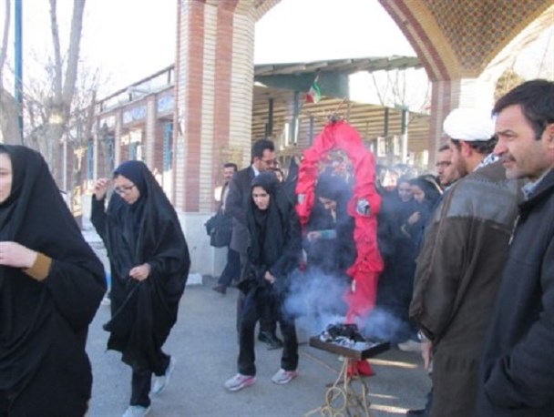 اعزام 300 دانش‌آموز دختر خمینی به مناطق عملیاتی جنوب