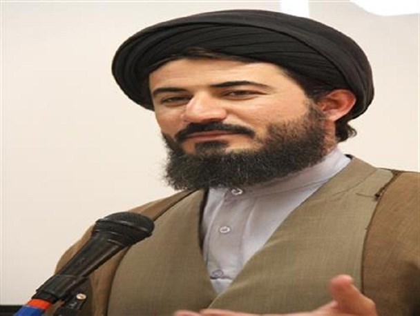 انتقاد امام جمعه کوهرنگ از بی‌توجهی برخی مسئولین به سالروز بیعت بختیاری‌ها با امام راحل